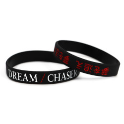 Dream Chaser wristband (Black)