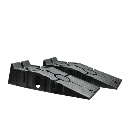 Jacks, stands and ramps Plastic ramps for up to 2000kg (2 pcs) | races-shop.com