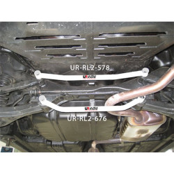 Hyundai i30 07+ UltraRacing 2-Point Rear Lower Tiebar 676