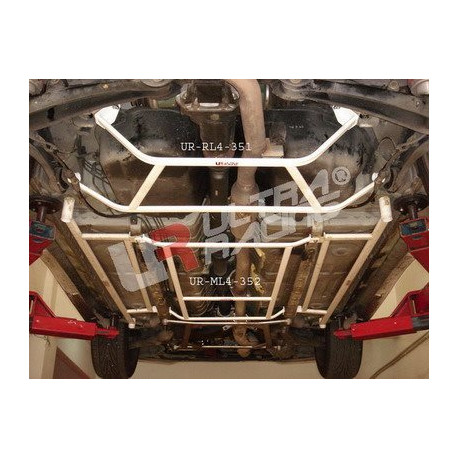 Strutbars Mitsubishi Outlander 03-06 Ultra-R 4-Point Mid Lower Brace | races-shop.com