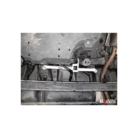 Strutbars Toyota Prius XW30 10+ UltraRacing 3Point Rear Lower Bar 1637 | races-shop.com